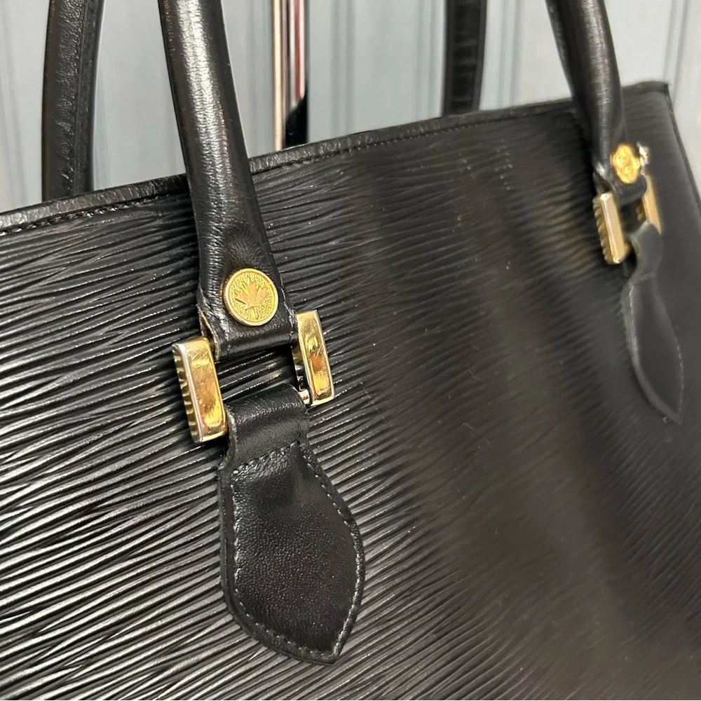 Vintage Black Epi Leather Structured Top Handle Bag Made in Canada Minimalist - Picture 15 of 17